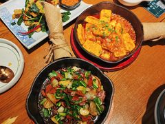 -云海肴·汽锅鸡·云南菜(天山百盛优客店)