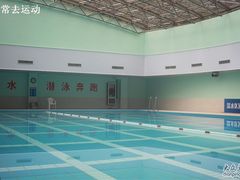 -虹桥河滨花园会所游泳馆