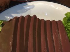 -虾弄弄海派小龙虾·牛羊蝎子火锅