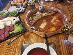 -江湖餐厅–重庆九宫格老火锅