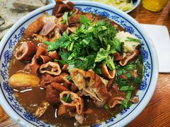 卤煮火烧-门框胡同百年卤煮(新街口店)