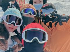 -济南卧虎山滑雪场