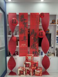 -靓芙泉专研痘痘肌