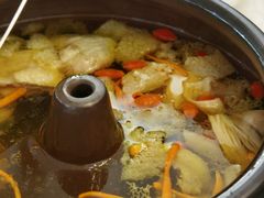 竹荪汽锅鸡-云腾食府·云南菜