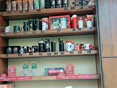 零售区-星巴克(深圳欢乐颂店)