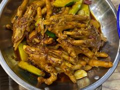 -江城燕子大排档(江汉路步行街店)