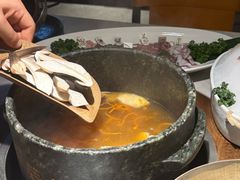 -芸山季·云南山珍菌火锅(人民广场来福士店)