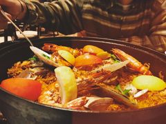 西班牙海鲜饭-香格里拉鱼跃地中海西餐厅·牛排披萨