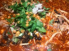 -张翻越·川渝冒菜·武汉黑鸭煲(城北万象城店)