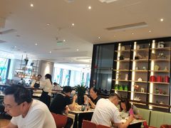 -港丽餐厅(高德置地店)