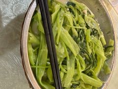 -红旗山庄(圭峰山店)