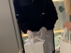 -BLACKSWAN黑天鹅(环球店)