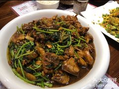 -小胡同炒鸡(胜利路店)