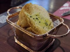 餐前面包-IL Forno 意坊·意大利餐厅(温州万象城店)