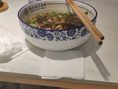 -镇南锅盖面馆(解放路店)