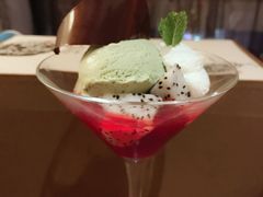 甜品-北京朝阳悠唐皇冠假日酒店