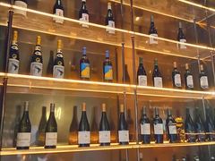 -wineapp葡萄酒餐吧(外滩金融中心店)
