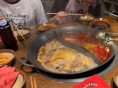 -萍姐火锅·公路夜市(武汉首店)