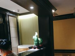 -王府井酒店(金桥港湾店)