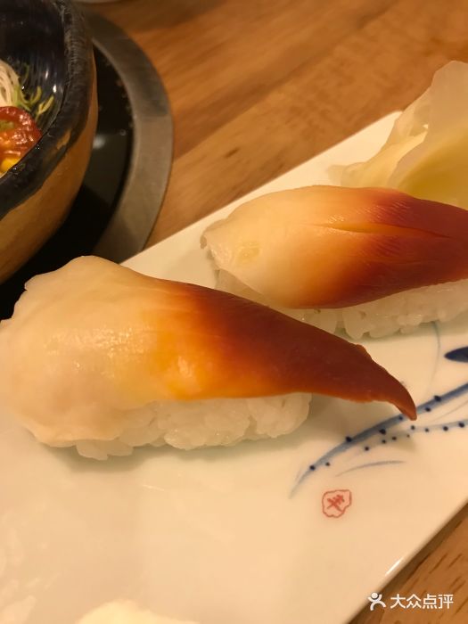 肆月河豚(五棵松购物中心店)北极贝手握图片