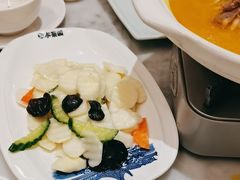 -小菜园新徽菜(宜兴八佰伴店)