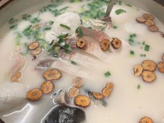 -上名堂·鱼头好吃(体育场路店)