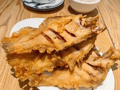 炸偏口鱼-方城小吃店