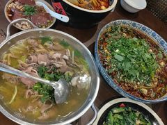 -谢老五跷脚牛肉·非遗传承店