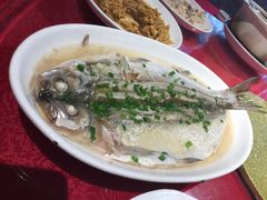 清蒸白鱼-湖鲜楼