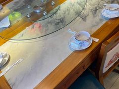 -大胡同天津菜·海肠捞饭·津门皮皮虾锅贴一绝(西姜井店)