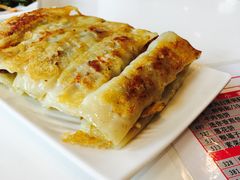 猪肉白菜锅贴-嘉和一品(长江道店)