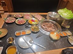 -韩烧牛中牛·甄选黑牛烤肉(黑金店)
