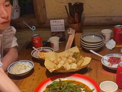 -泥糊破店小酒馆·团建聚餐(南京西路店)