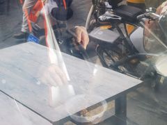 -白翔甜食店