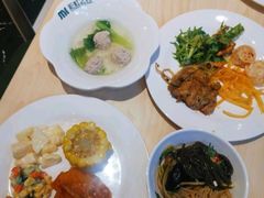 -梦航彩虹之约自助餐厅(华府天地店)