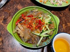 -胡须佬鸡煲四季火锅(海雅缤纷城店)