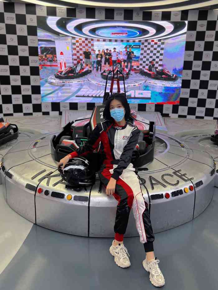 ikart室内卡丁车-"[微笑]虹桥商圈的卡丁车,开车离市区二十.