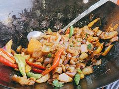 -富正毅三下锅·湘西韵味(天门山索道店)