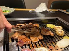 -臻牛烤肉
