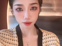 -维纳斯化妆摄影学校