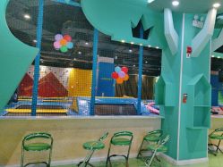 -袋鼠王蹦床公园(中信泰富万达广场嘉定新城店)