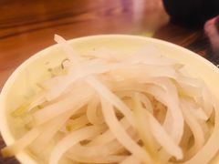 小菜-丽虹云南过桥米线(兴工街店)