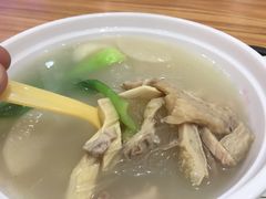 -姑娘手肉夹馍·凉皮·粉面(三盛广场店)
