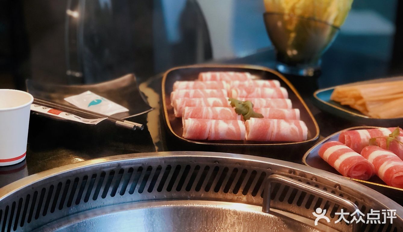 装修精致，最适合约会的重庆火锅[调皮]