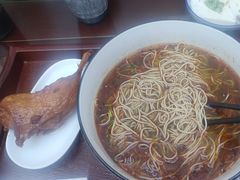 -百年老字号·观振兴蟹黄面·三虾面·苏式面(观前街富仁坊巷店)