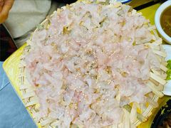 石坚鱼-官塘陈记鱼生·潮汕砂锅粥·牛肉火锅(潮枫路总店)