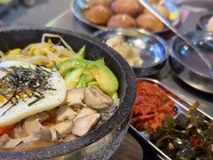 -哈哈碳都·牛肋条无限自助烤肉(台江万达店)