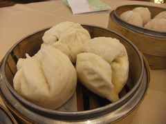 瑶柱鸡包仔-金鮀岛潮州酒家
