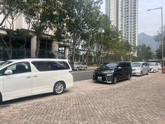 -东荟城名店仓