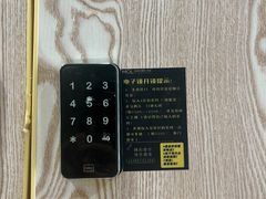 -金摩尔健身游泳(万象城鼎丰大厦店)